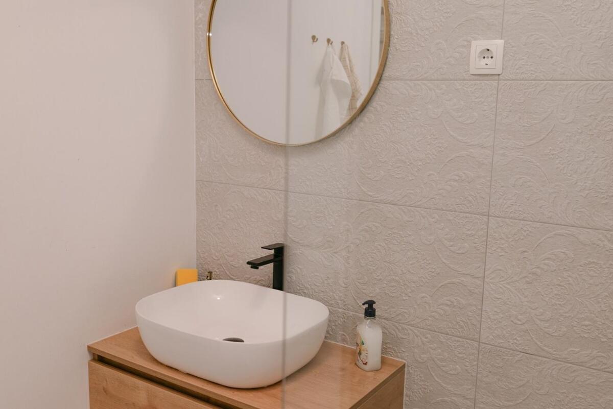2Nd Hvar Home Apartments 흐바르 외부 사진